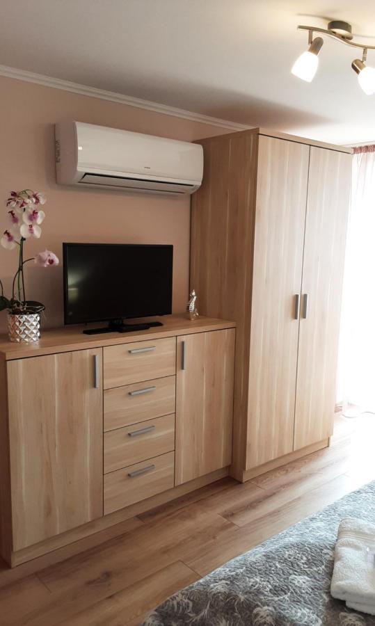 Jazmin Apartman Tihany Exterior foto